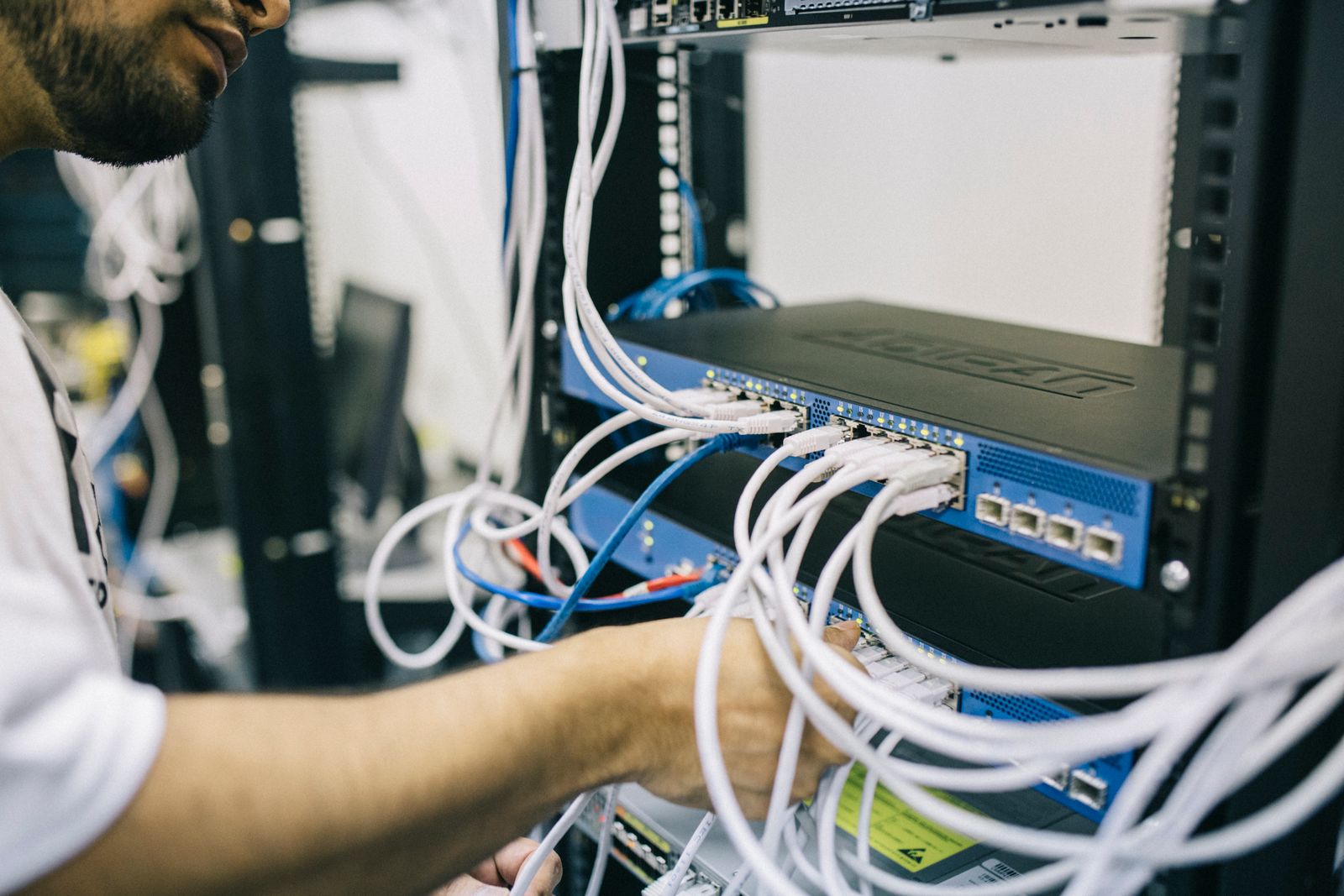 Enterprise network racks and structured cabling